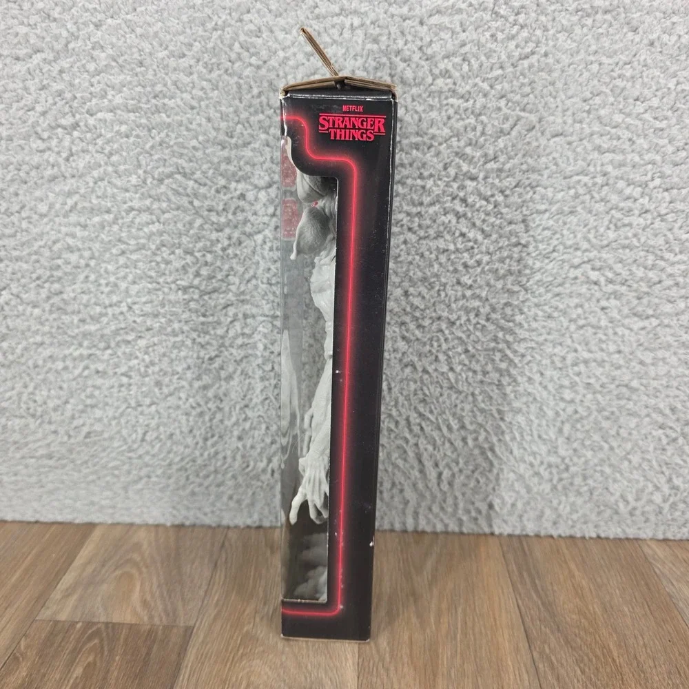 Stranger Things Demogorgon 12 Inch Action Figure Netflix Jazwares STRT0076